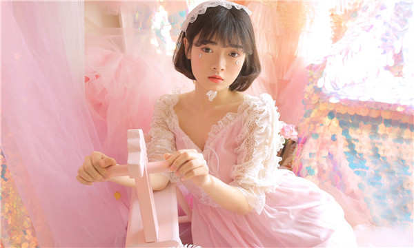 后湖管理区供卵试管代怀生子多少钱？这一直是很多不孕不育家庭关注的话题。在中国，不孕不育的发生率越来越高，根据《中国不孕不育现状调研报告》显示，育龄夫妇的不孕不育率从20年前的3%增长至现在的12.5%-18.2%，患者人数高达6000万以上。在这样的背景下，许多家庭通过供卵试管来实现自己的生育梦想。那么，供卵试管代怀生子的费用到底是多少呢？